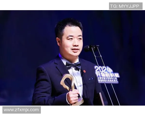 王博豪的成长之路：从青涩少年到职场精英的蜕变与奋斗